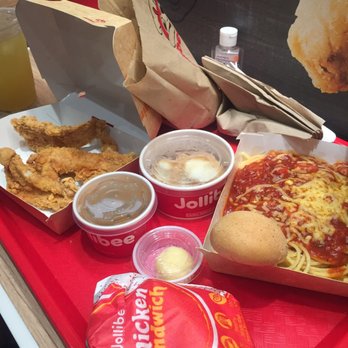 Jollibee - Spaghetti, chicken strips, pineapple juice, rolls, mashed potato, gravy, chicken sandwich. - Fast Food Near Me - New York, New York Jollibee - Spaghetti, chicken strips, pineapple juice, rolls, mashed potato, gravy, chicken sandwich. - Fast Food Near Me - New York, New York