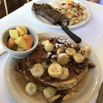JT's Diner - American Near Me - Palm Desert, California