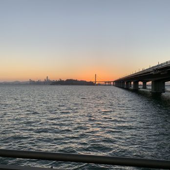 Judge John Sutter Regional Shoreline - Pier at sunset. - Parks Near Me - Oakland, California Judge John Sutter Regional Shoreline - Pier at sunset. - Parks Near Me - Oakland, California
