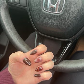 Venice Nail Bar - Nail Salons Near Me - Schaumburg, Illinois Venice Nail Bar - Nail Salons Near Me - Schaumburg, Illinois