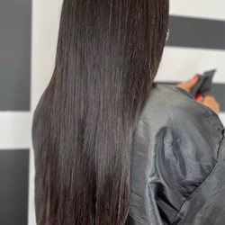 831 Hair Loft - Traditional Weave (minimum leave out)