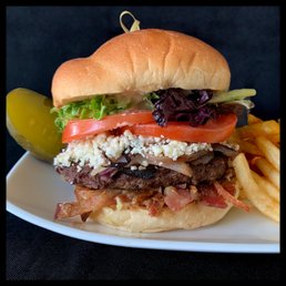 THE KRAKEN BAR & LOUNGE - Updated July 2025 - 48 Photos & 82 Reviews