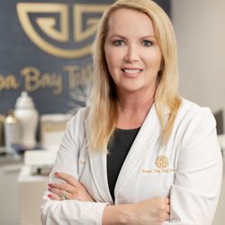 Tampa Bay Total Wellness Anti Aging Med Spa - Tami Oberbroeckling PA-C