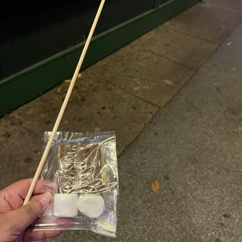 Saint Louis Zoo - Smore kit $4.50 - Zoos Near Me - St Louis, Missouri