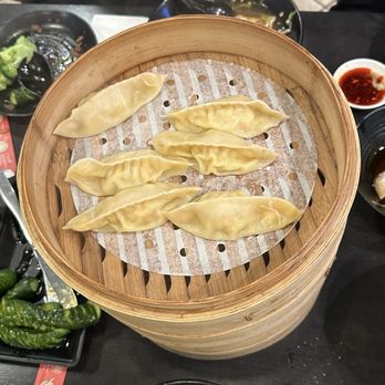 Dough Zone Dumpling House - Cupertino - chicken Chicken Steamed Dumplings (6) 鸡肉蒸饺dumplings - Dim Sum Near Me - Cupertino, California Dough Zone Dumpling House - Cupertino - chicken Chicken Steamed Dumplings (6) 鸡肉蒸饺dumplings - Dim Sum Near Me - Cupertino, California