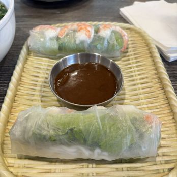 iPho - Shrimp spill rolls - Vietnamese Near Me - Killeen, Texas