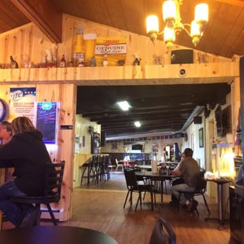 Totten Trail Bar & Grill - Dinning - Bar - Pizza Near Me - Coleharbor, North Dakota