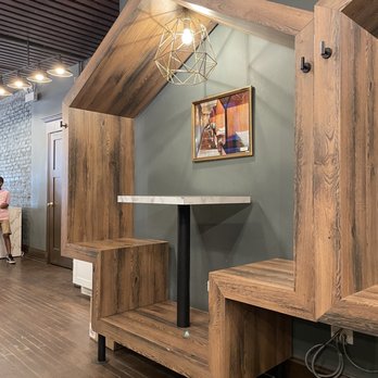 Chiqueolatte - Nook for two - Coffee & Tea Near Me - Chicago, Illinois
