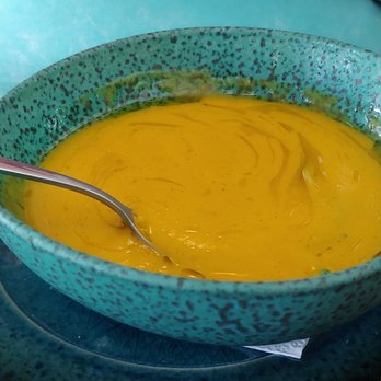 Saraiva's - Creamy vegetable soup. - Portuguese Near Me - Lisbon, 11