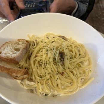 Mavi's Pizza and Pasta - Truffle pasta - Bubble Tea Near Me - Fort Lee, New Jersey Mavi's Pizza and Pasta - Truffle pasta - Bubble Tea Near Me - Fort Lee, New Jersey