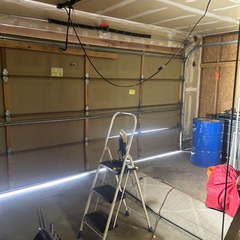 Wongerson Garage Doors - Belt came off the motor and the bottom bracket slipped off on one side - Garage Door Services Near Me - Parker, Colorado Wongerson Garage Doors - Belt came off the motor and the bottom bracket slipped off on one side - Garage Door Services Near Me - Parker, Colorado