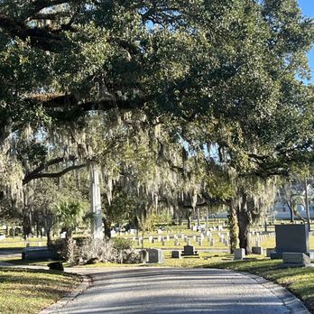 Greenwood Cemetery - Funeral Services & Cemeteries Near Me - Orlando, Florida Greenwood Cemetery - Funeral Services & Cemeteries Near Me - Orlando, Florida