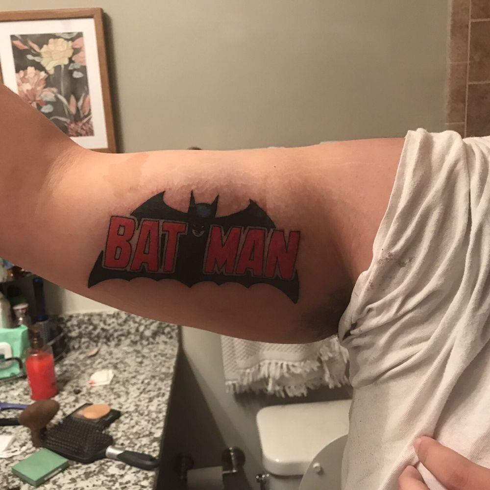 Avenging Art Tattoo - Batman comic tattoo - Tattoo Near Me - Nashville, Tennessee Avenging Art Tattoo - Batman comic tattoo - Tattoo Near Me - Nashville, Tennessee