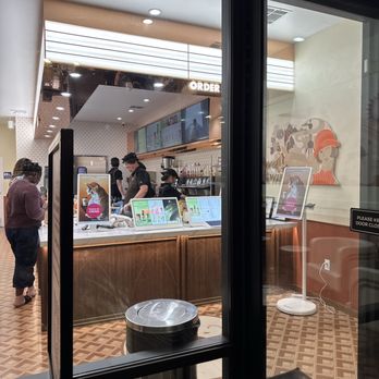 Auntea Jenny - Boba spot counter - Bubble Tea Near Me - Irvine, California Auntea Jenny - Boba spot counter - Bubble Tea Near Me - Irvine, California
