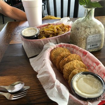 Trackside - Banana Peppers and Fried Green Tomatoes - American Near Me - Paris, Kentucky