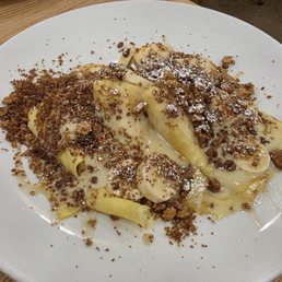 Banana cream crepes Banana cream crepes