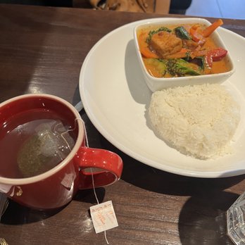 Thai Place - Red curry - Thai Near Me - Winter Park, Florida
