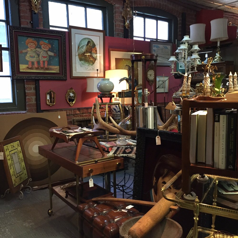 The Antique Annex - Antiques Near Me - Omaha, Nebraska The Antique Annex - Antiques Near Me - Omaha, Nebraska