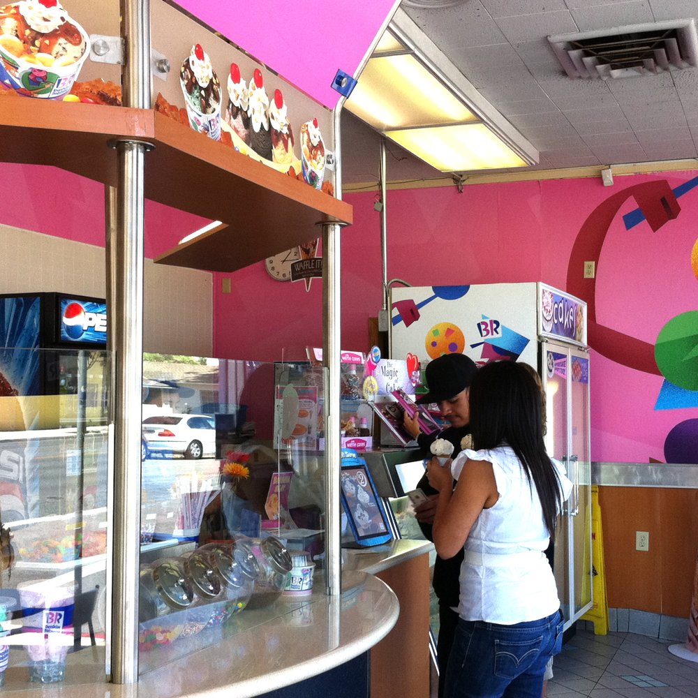 Baskin-Robbins - Pretty Decor - Ice Cream & Frozen Yogurt Near Me - Salinas, California