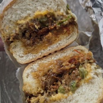 Skyline Gourmet Deli - Philly cheesesteak - Delis Near Me - New York, New York