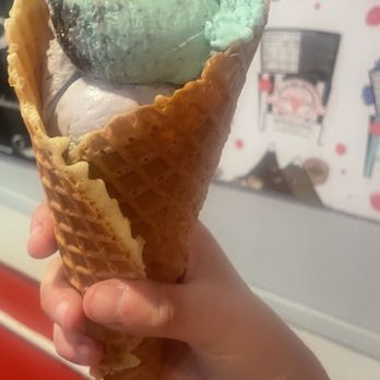 Grand Ole Creamery - Cookie Monster & Taro - Ice Cream & Frozen Yogurt Near Me - St Paul, Minnesota Grand Ole Creamery - Cookie Monster & Taro - Ice Cream & Frozen Yogurt Near Me - St Paul, Minnesota