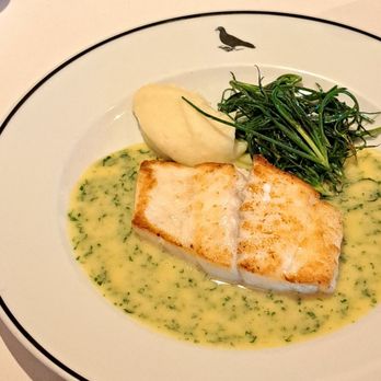 Le Pigeon Noir - Turbot, beurre blanc / Wild turbot, beurre blanc, potatoes, barbe de frate [monk's beard] (sea grass).  2026 05 11. M1. 277. - Belgian Near Me - Uccle, BRU