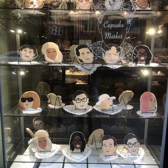 Funny Face Bakery - Cupcakes Near Me - New York, New York