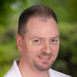 Christopher R. Damon, M.D
