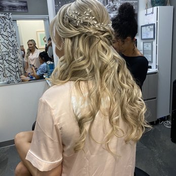 Limited Edition Styling - Blow Dry/Out Services Near Me Limited Edition Styling - Blow Dry/Out Services Near Me