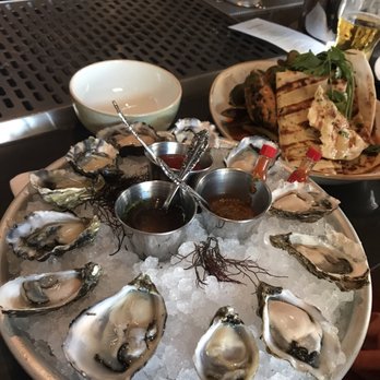 Herringbone Waikiki - Seafood Near Me - Honolulu, Hawaii