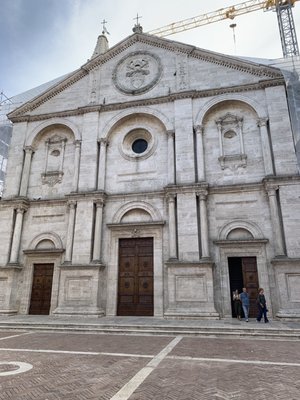 Pienza by null