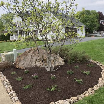 Arborvine Landscaping - Freshly mulched beds at one of our customers homes! - Landscaping Near Me - Wilmington, Delaware Arborvine Landscaping - Freshly mulched beds at one of our customers homes! - Landscaping Near Me - Wilmington, Delaware