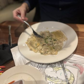 Il Fornaio - Hubby had the ravioli... he loved it! - Italian Near Me - Mountain View, California Il Fornaio - Hubby had the ravioli... he loved it! - Italian Near Me - Mountain View, California