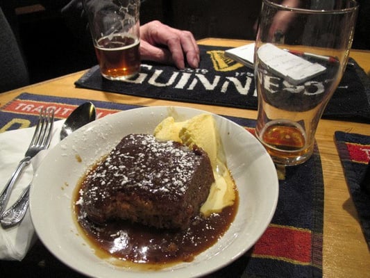 Queens Head Inn by null