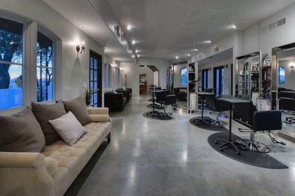 salon City Glam Salon & Laser Center - 395 Kings Highway