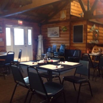 Key Largo's Restaurant - Nautical feel with no bodies of water anywhere nearby - Seafood Near Me - Morrisdale, Pennsylvania Key Largo's Restaurant - Nautical feel with no bodies of water anywhere nearby - Seafood Near Me - Morrisdale, Pennsylvania
