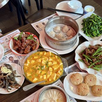 Long Xing Ji Juicy Dumpling - Chinese Near Me - Baldwin Park, California