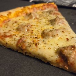Mario's Pizza - Nice 'Cheese & Sausage'