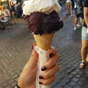 Giolitti - Check out that whipped cream! - Ice Cream & Frozen Yogurt Near Me - Rome, RM Giolitti - Check out that whipped cream! - Ice Cream & Frozen Yogurt Near Me - Rome, RM