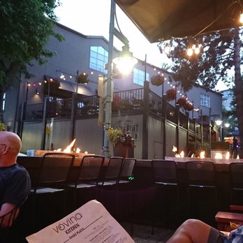 Vovina - Abit bonfire which is actually really nice when the weather is chilly - Wine Bars Near Me - Kirkland, Washington