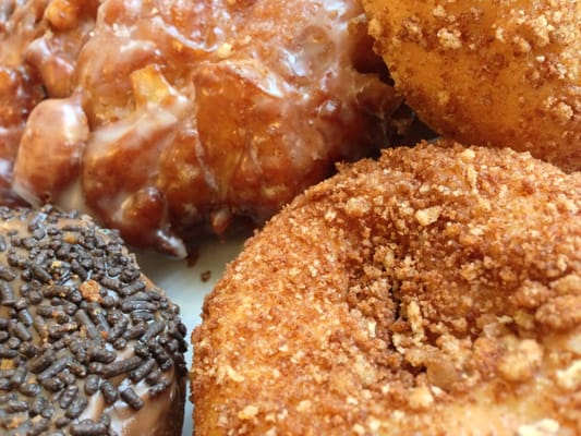 Gladstone Donut House