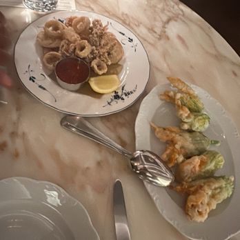 Mother Wolf - Fried Calamari and Squash Blossoms - Pizza Near Me - Las Vegas, Nevada Mother Wolf - Fried Calamari and Squash Blossoms - Pizza Near Me - Las Vegas, Nevada
