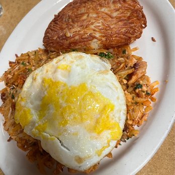 Gravy - Smoked salmon hash - American Near Me - Portland, Oregon