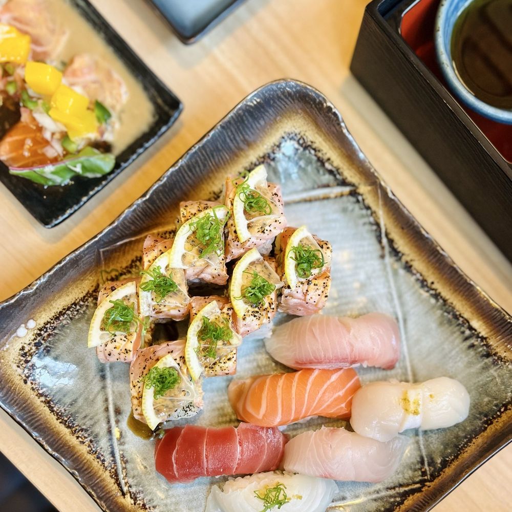 Mikomi Sushi - OMAKASE SUSHI - Sushi Bars Near Me - Santa Monica, California Mikomi Sushi - OMAKASE SUSHI - Sushi Bars Near Me - Santa Monica, California