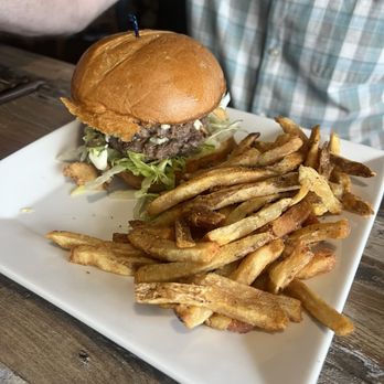 Hippie Hen House - Raven & Sapphire Burger - Seafood Near Me - Murrells Inlet, South Carolina Hippie Hen House - Raven & Sapphire Burger - Seafood Near Me - Murrells Inlet, South Carolina