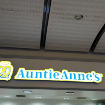 Auntie Anne's - the entrance to the store - Pretzels Near Me - Gretna, Louisiana Auntie Anne's - the entrance to the store - Pretzels Near Me - Gretna, Louisiana