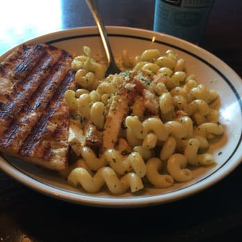 Corner Bakery Cafe - cavatappi pesto pasta w/chicken, yum! - Breakfast & Brunch Near Me - Lake Forest, California
