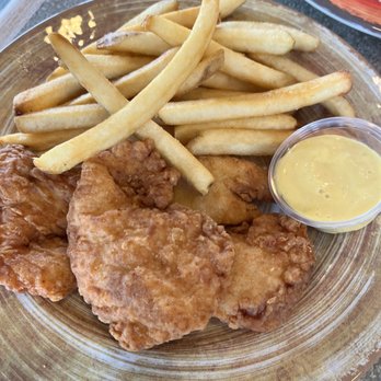 Isaac's Craft Kitchen & Brewery - Centerville - Chicken Tenders and Fries. Huge portions - Delis Near Me - Lancaster, Pennsylvania