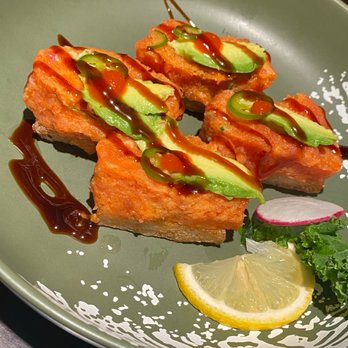 Sapporo Sushi - Spicy tuna Crispy rice with spicy tuna - Japanese Near Me - Long Beach, California