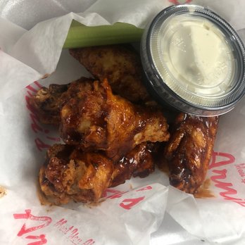 Arni's - Wings - Pizza Near Me - Greenwood, Indiana